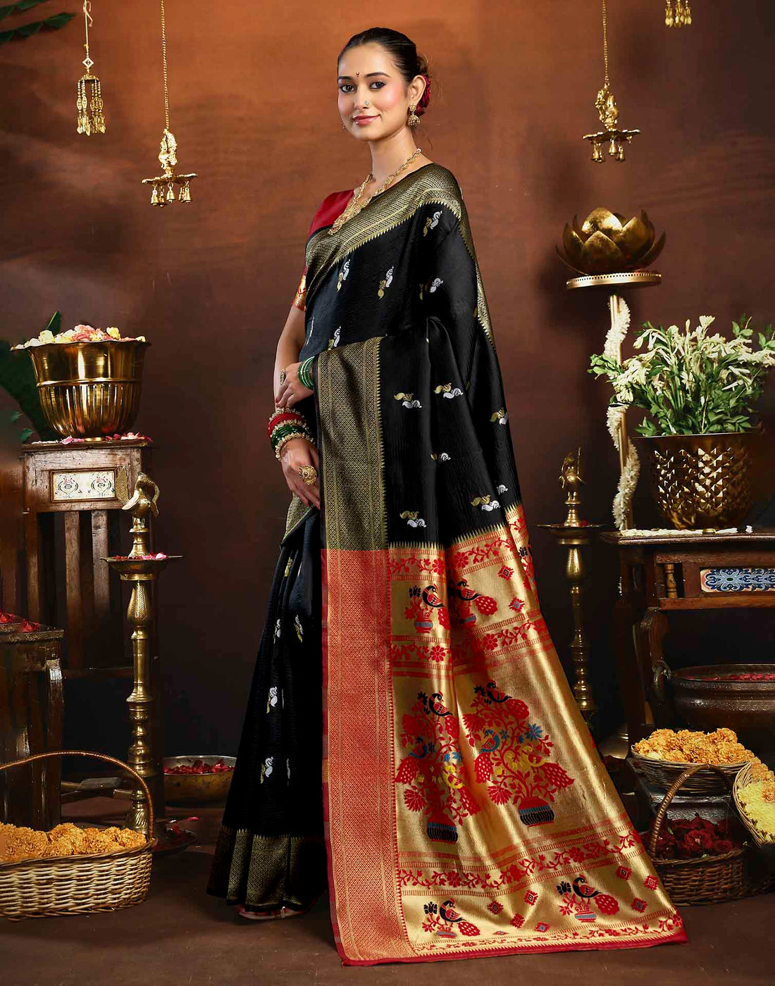 Black Silk Woven Paithani Saree