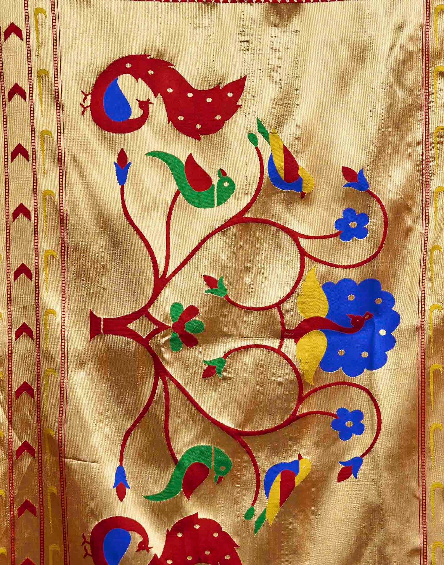 Maroon Silk Woven Paithani Saree