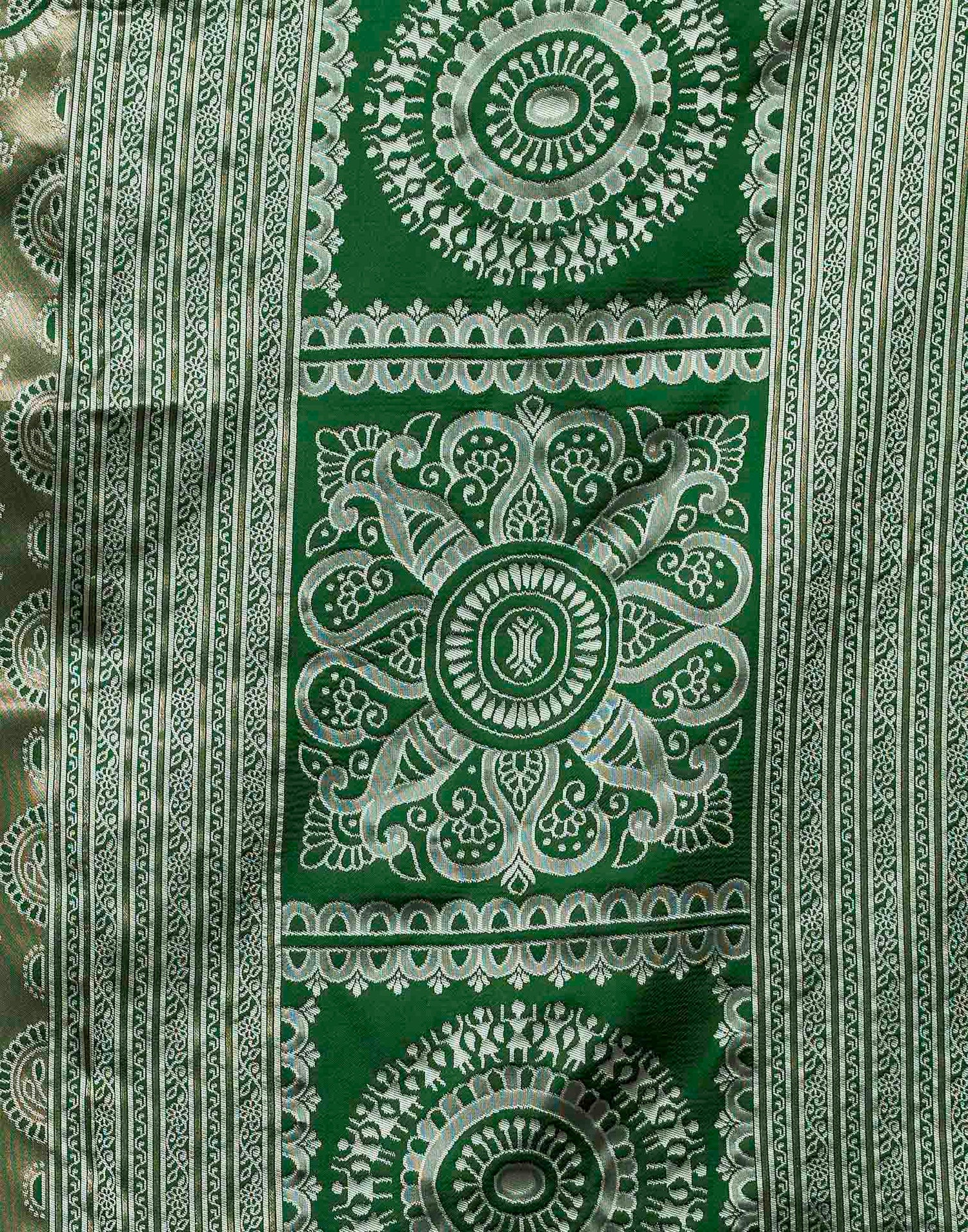 Green Silk Woven Woven Saree