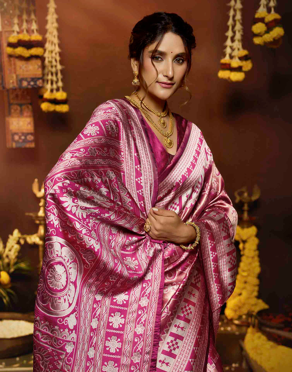 Pink Silk Woven Baluchari Saree