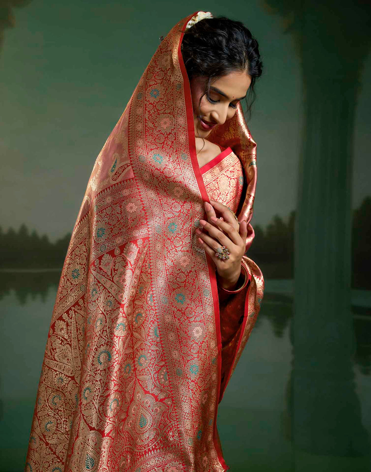 Dusty Rose Pink Silk Woven Banarasi Saree