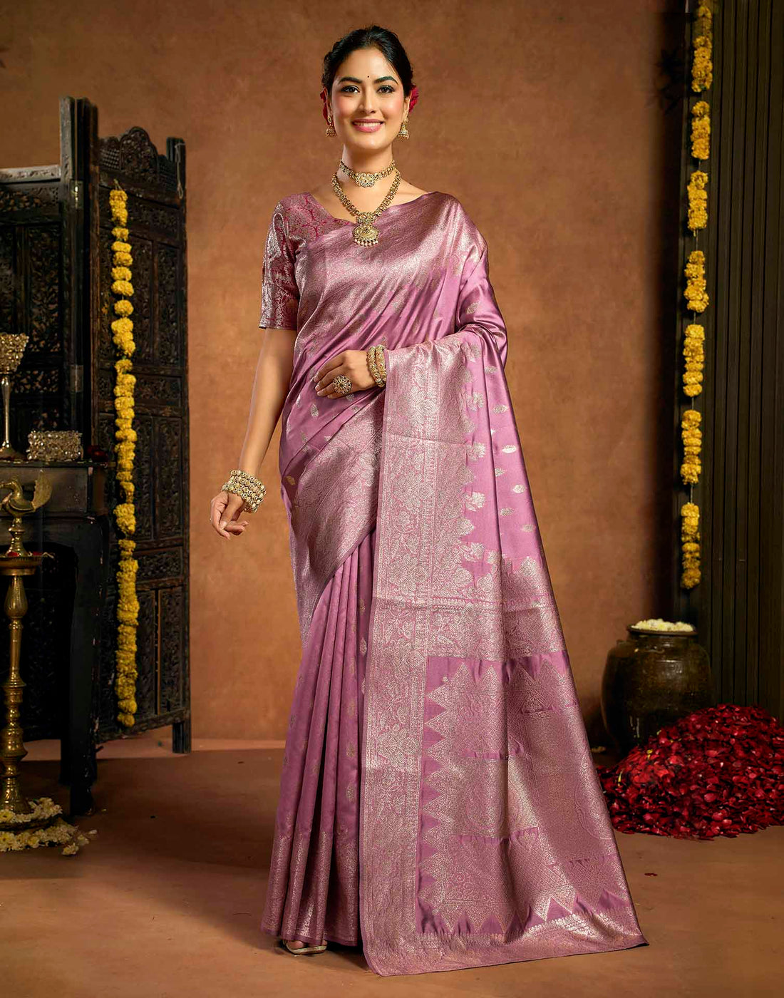 Mauve Pink Silk Woven Banarasi Saree