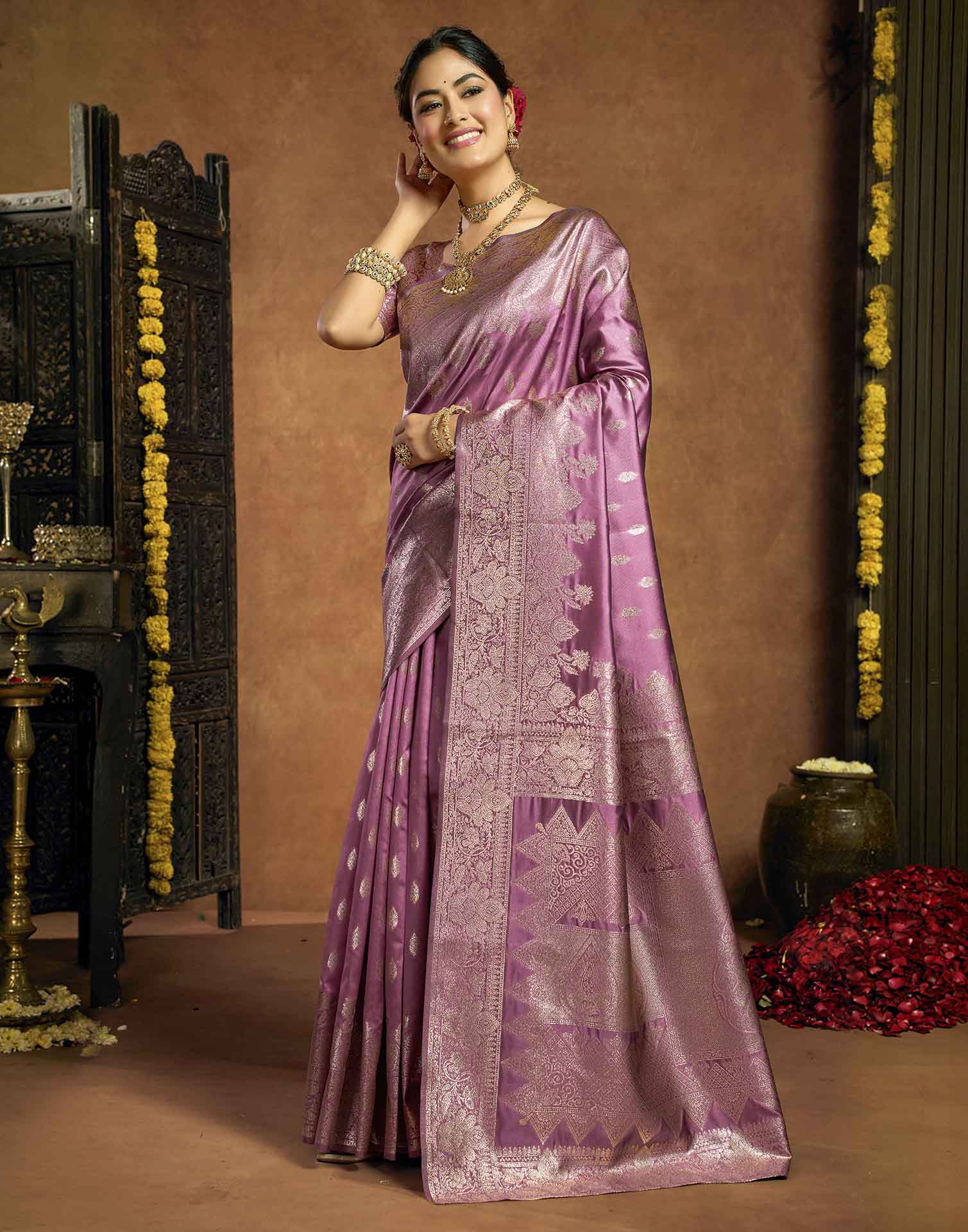 Mauve Pink Silk Woven Banarasi Saree