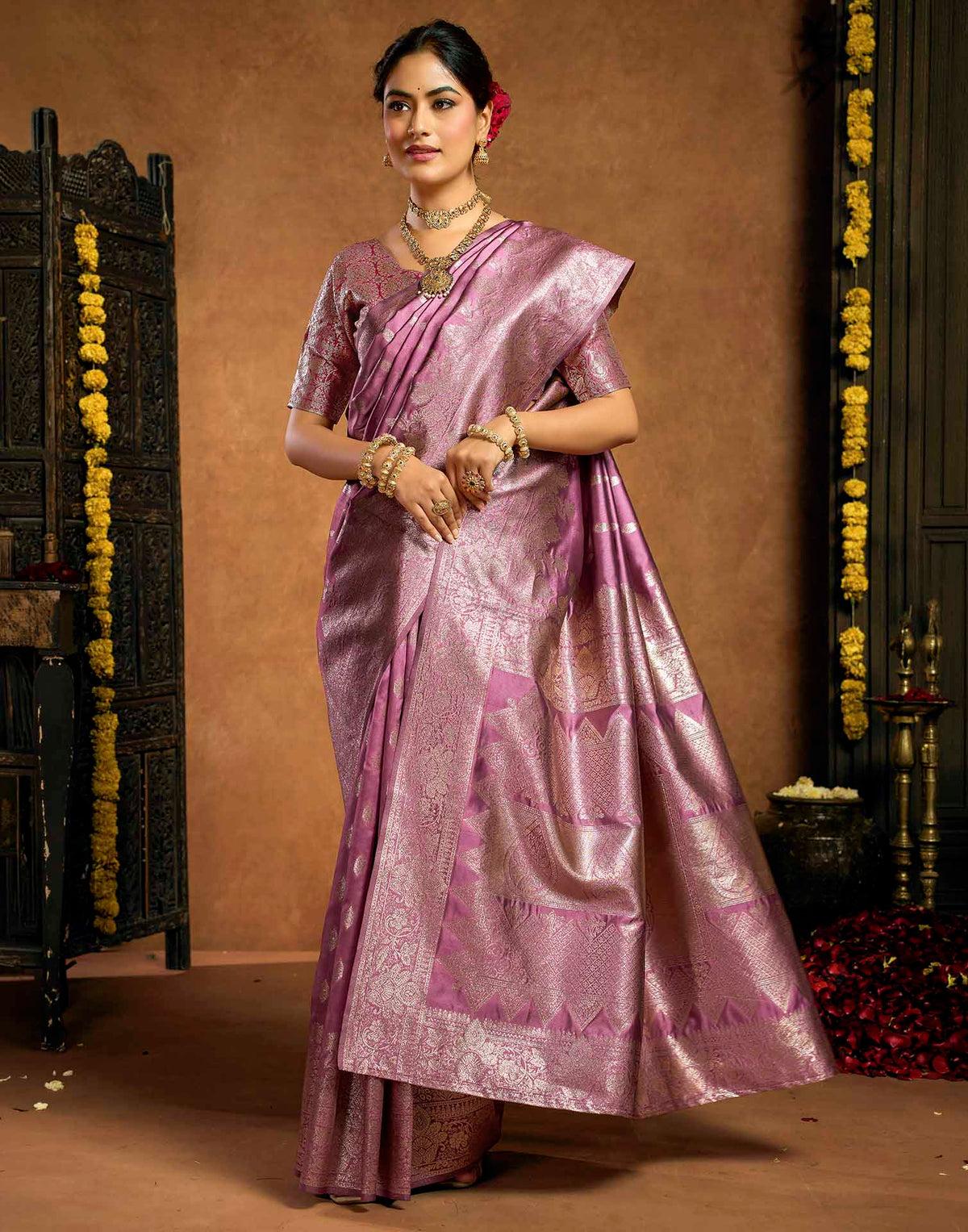 Mauve Pink Silk Woven Banarasi Saree