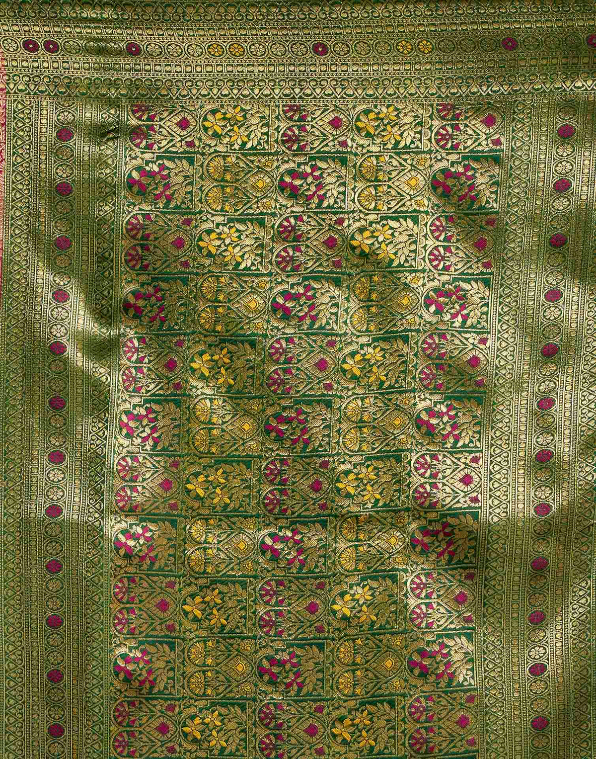 Rani Pink Silk Woven Banarasi Saree