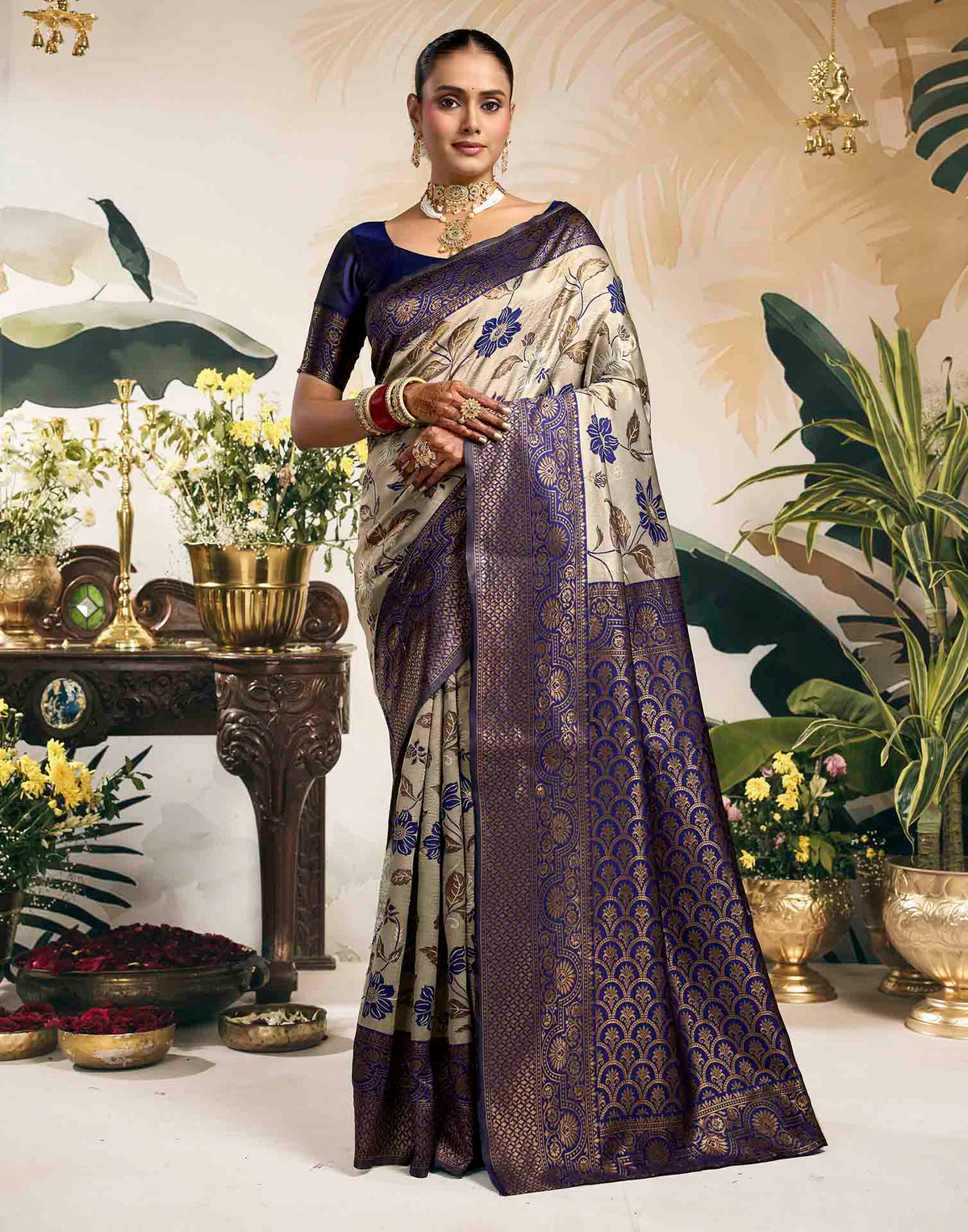 Grey Silk Woven Banarasi Saree