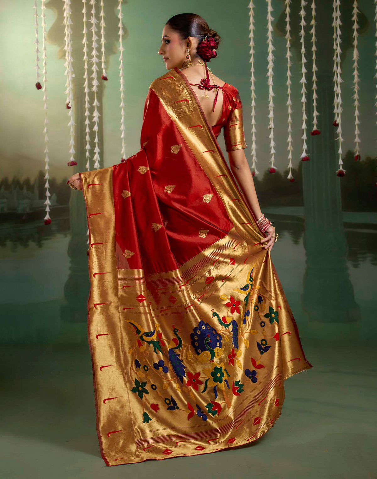 Red Silk Woven Paithani Saree