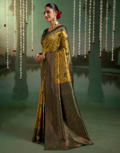 Dusty Peach Silk Woven Banarasi Saree