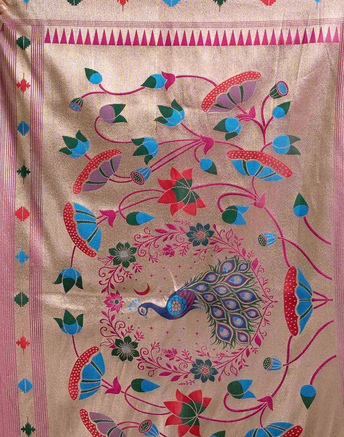Rani Pink Silk Woven Paithani Saree