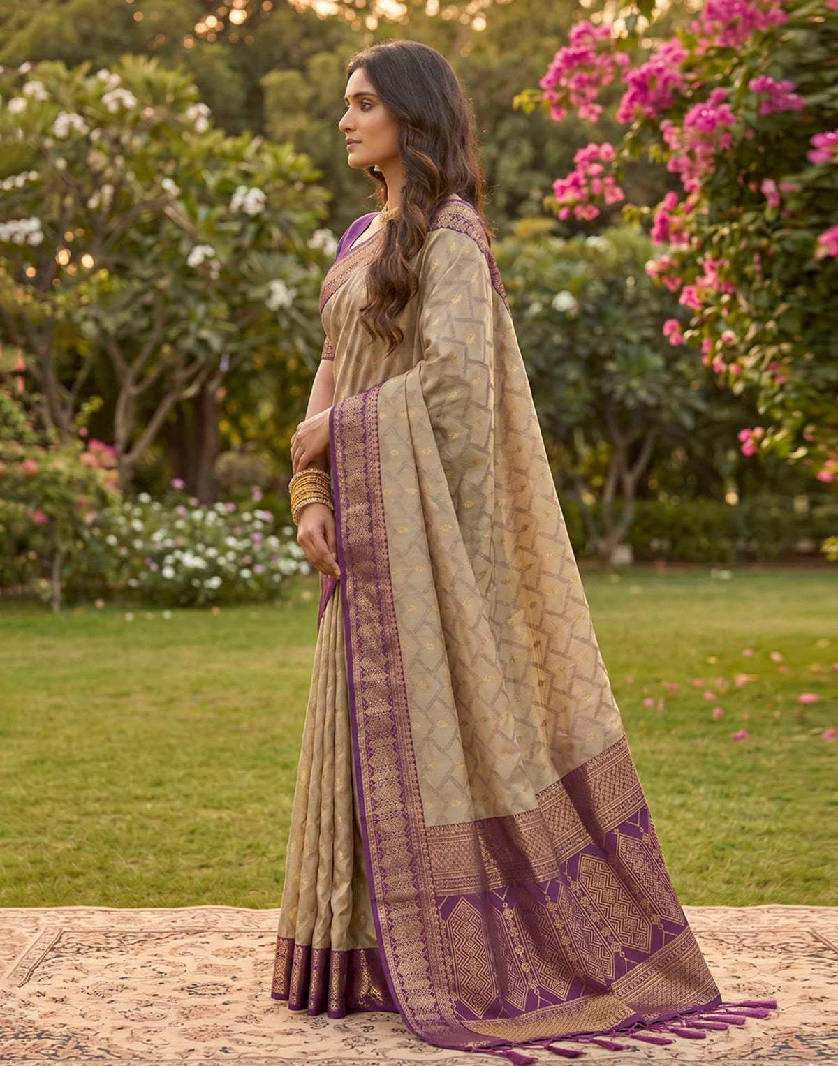 Beige Linen Cotton Woven Saree