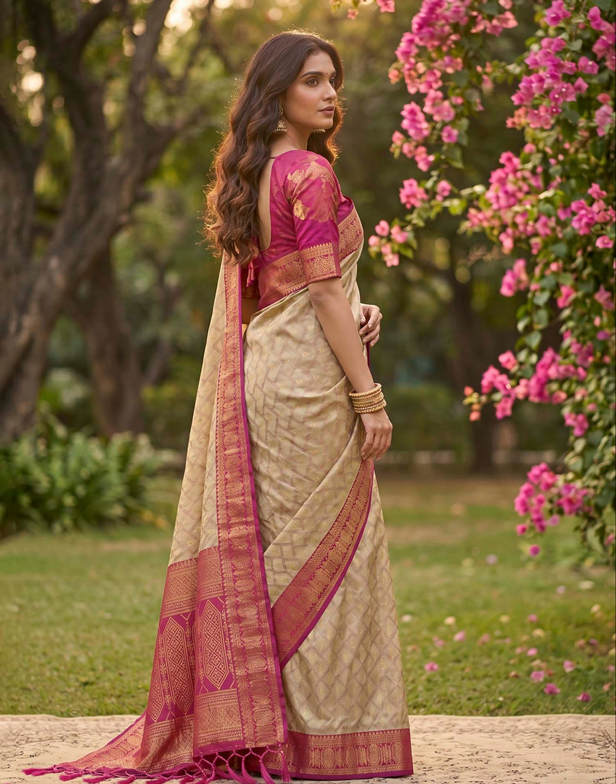Beige Linen Cotton Woven Saree