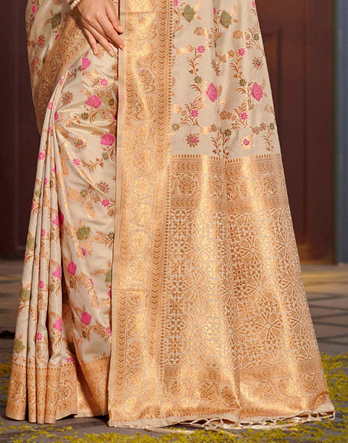 Off White Silk Woven Banarasi Saree