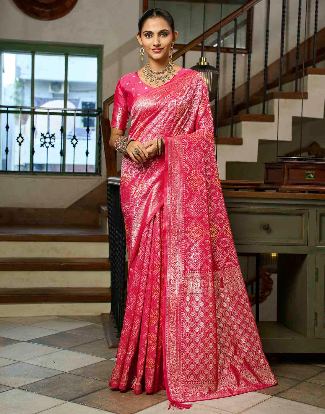 Magenta Silk Woven Bandhani Saree
