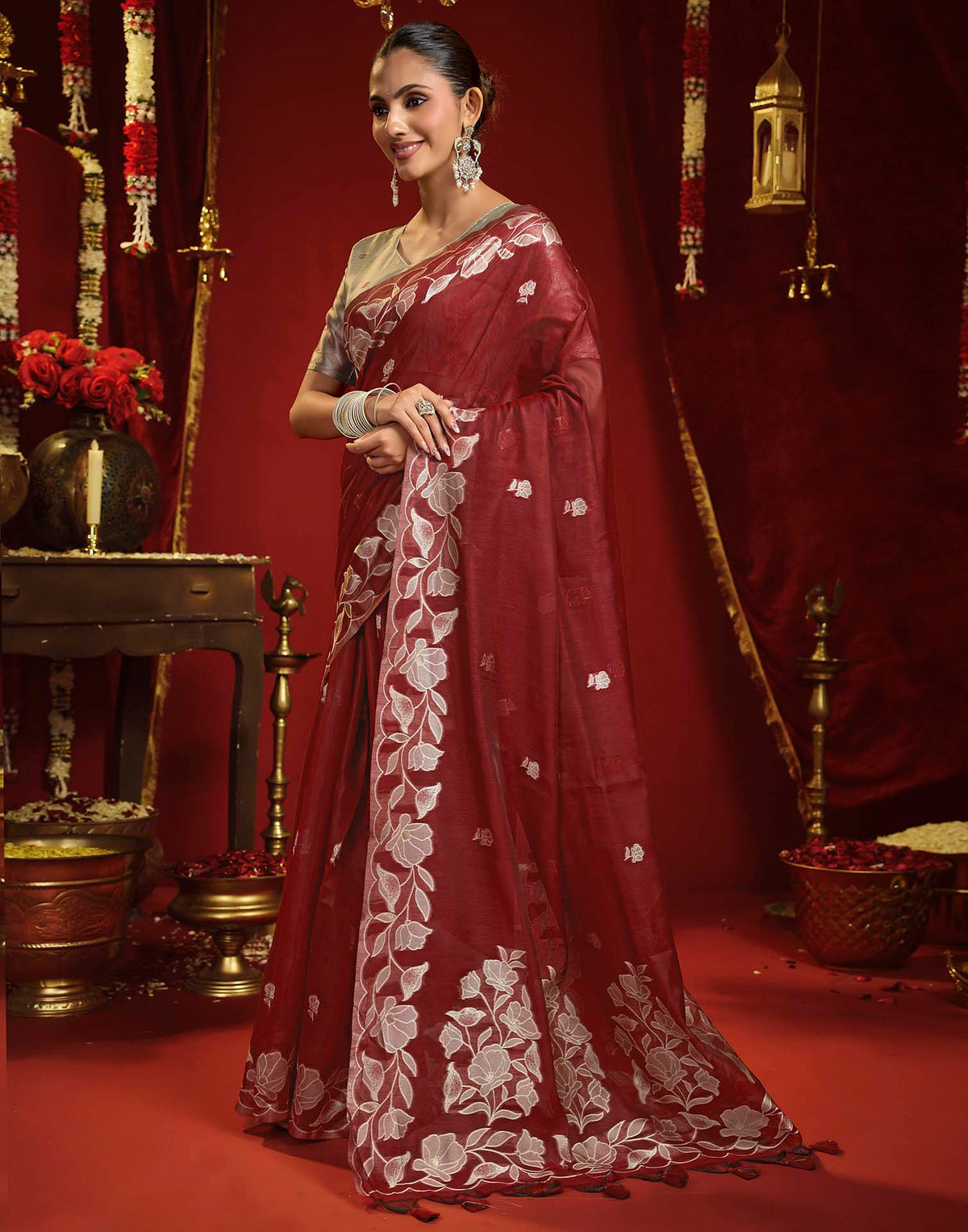 Maroon Cotton Woven Floral Printed Saree