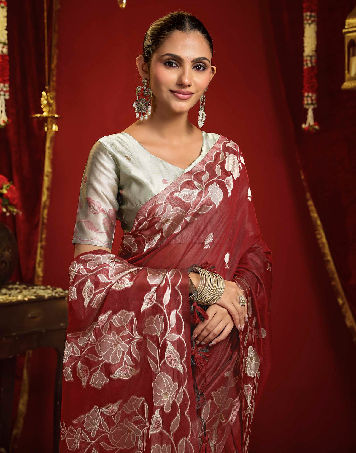Maroon Cotton Woven Floral Printed Saree