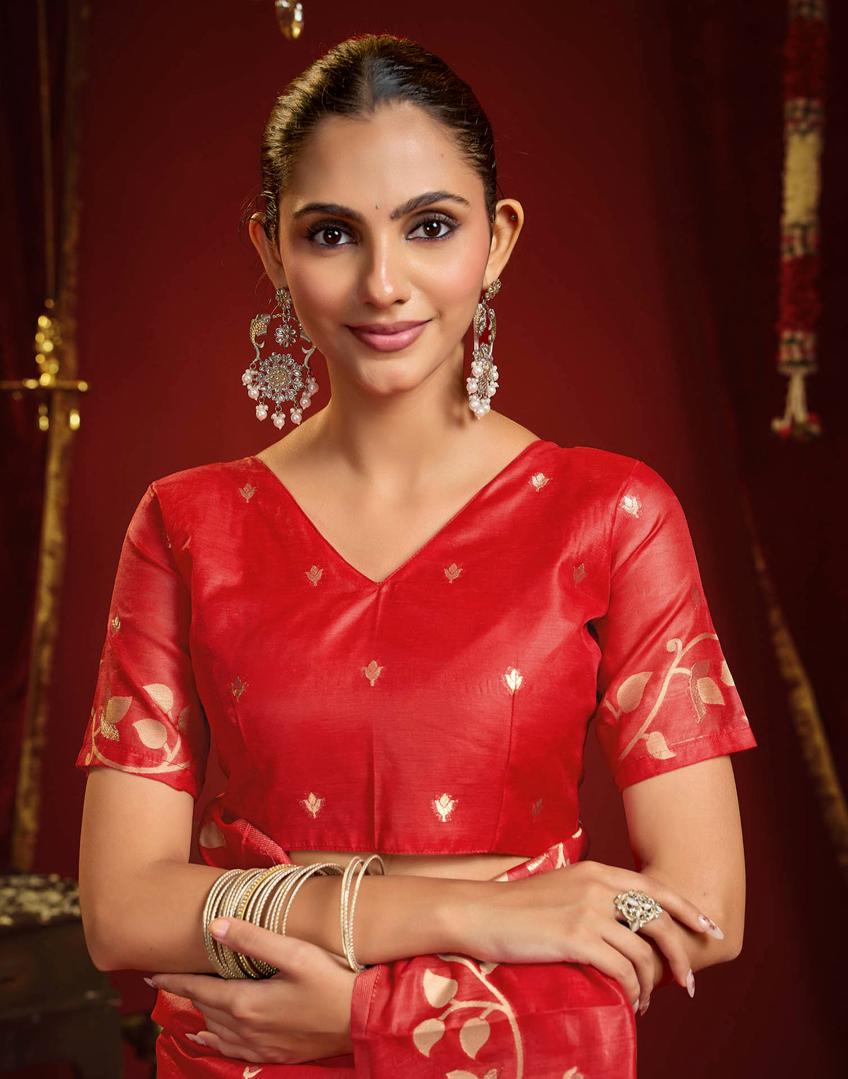 Bright Red Cotton Woven Floral Printed Saree