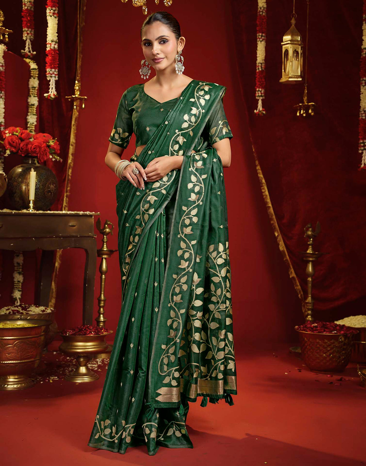 Dark Green Cotton Woven Floral Printed Saree