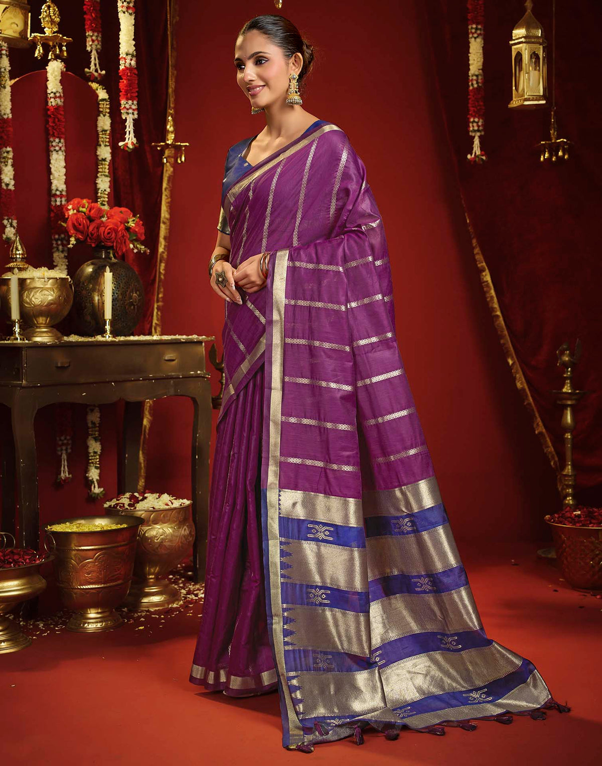 Purple Cotton Woven Printed Saree