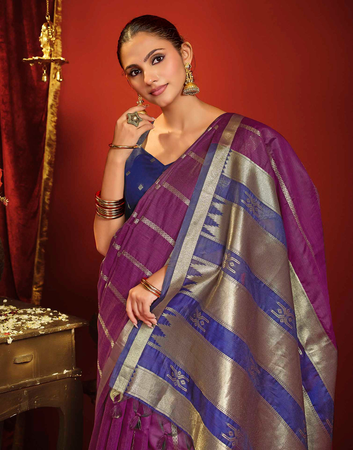 Purple Cotton Woven Printed Saree