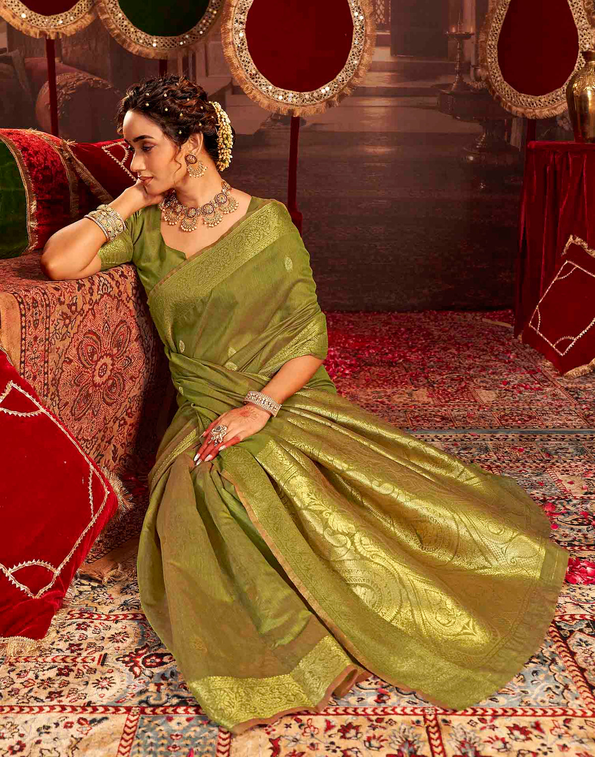 Mehandi Green Cotton Woven Saree