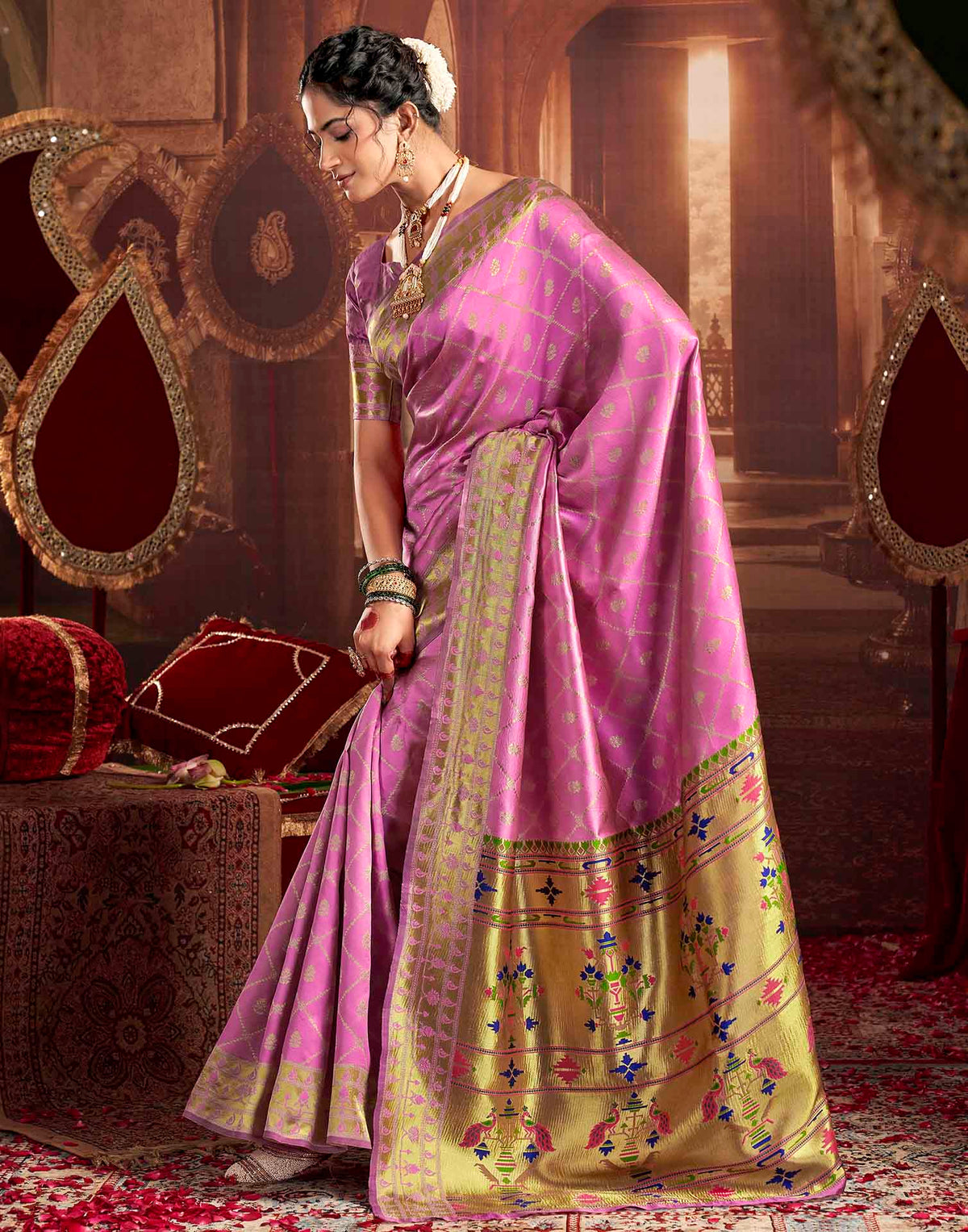 Orchid Pink Silk Woven Paithani Saree
