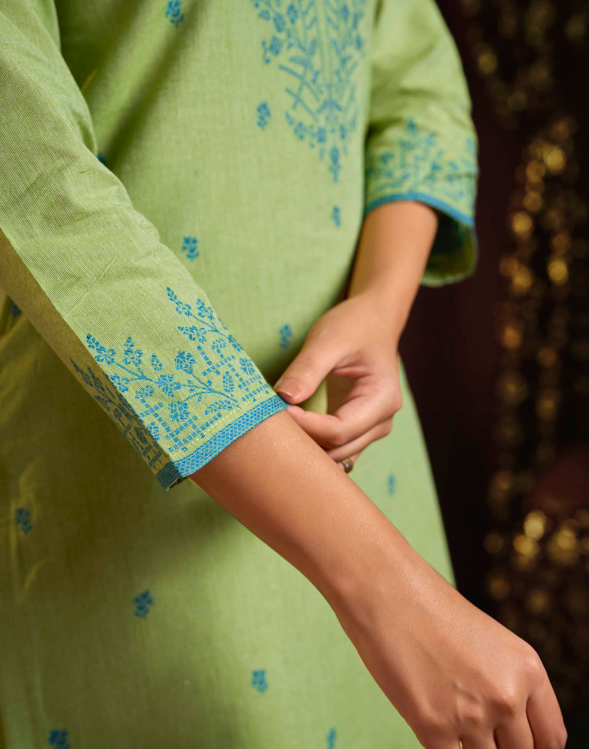 Parrot Green Pure Cotton Woven Straight Kurta Set With Dupatta