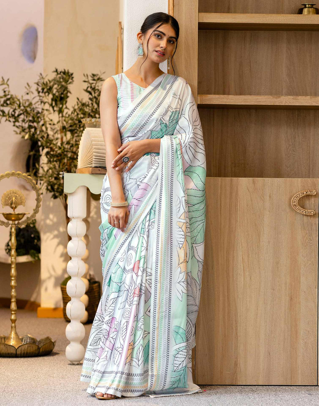 Ready To Wear Off White Silk Printed Saree