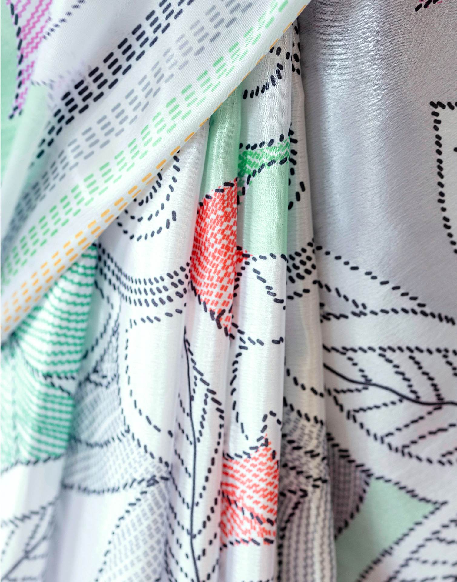 Ready To Wear Off White Silk Printed Saree