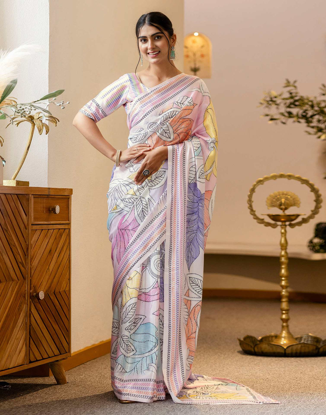 Ready To Wear Off White Silk Printed Saree