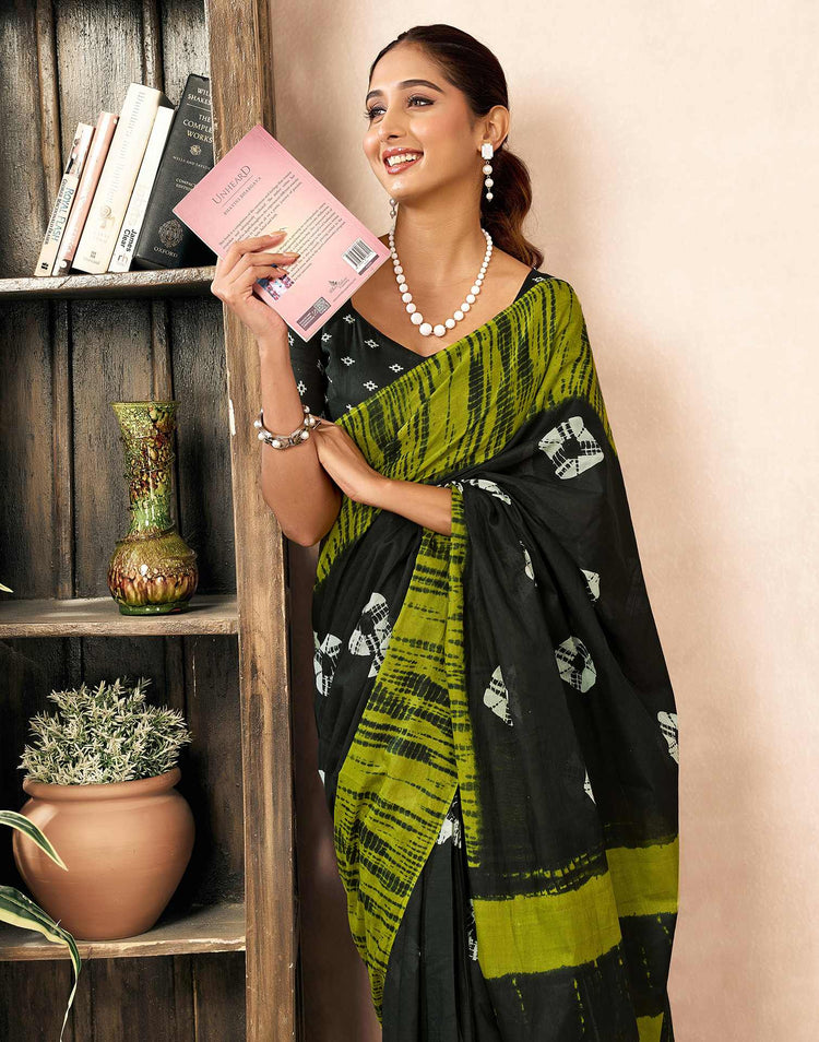 Ready To Wear Bottle Green Cotton Printed Saree