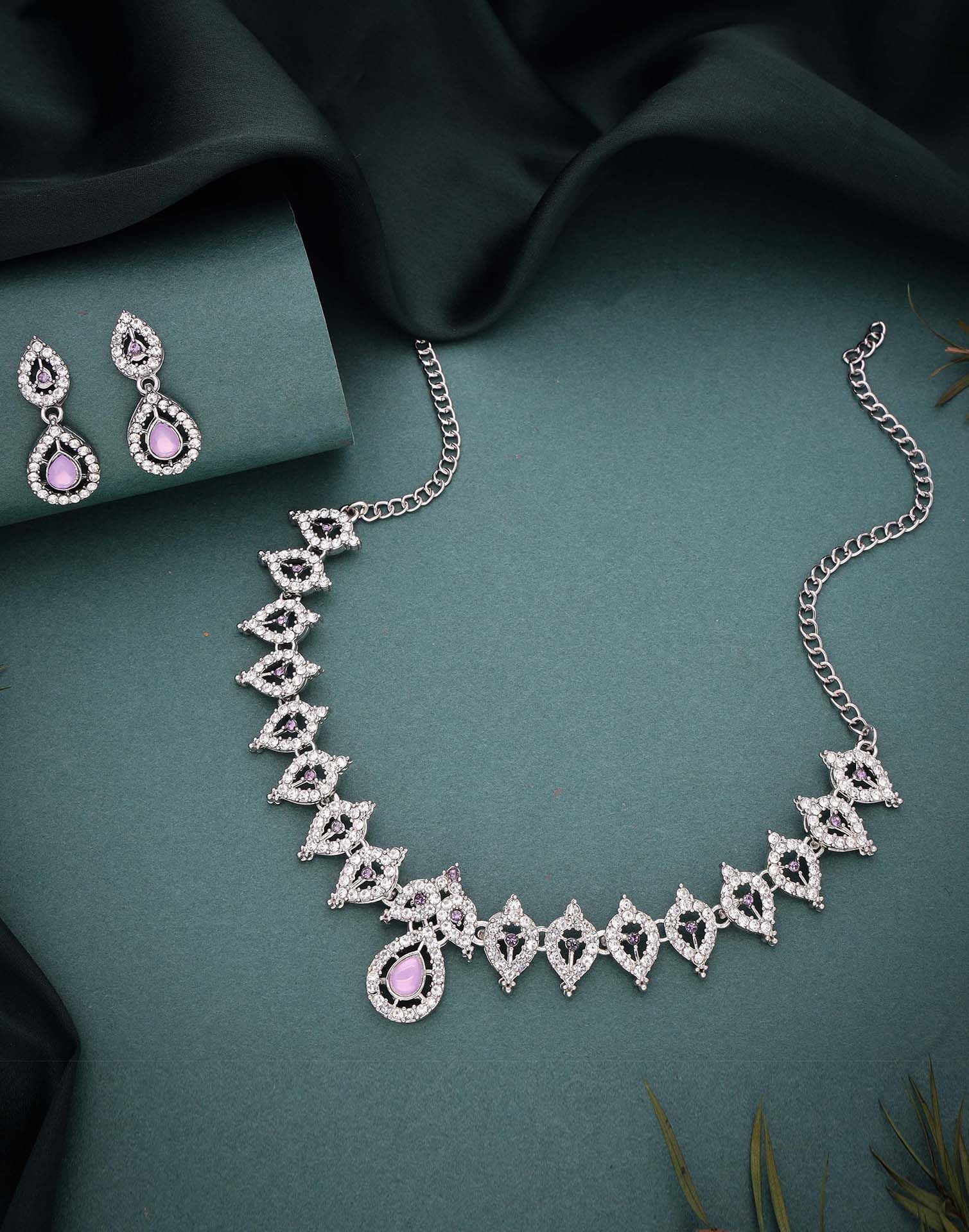 Lavender Rhodium Silver Choker Necklace Set With Drop Earring