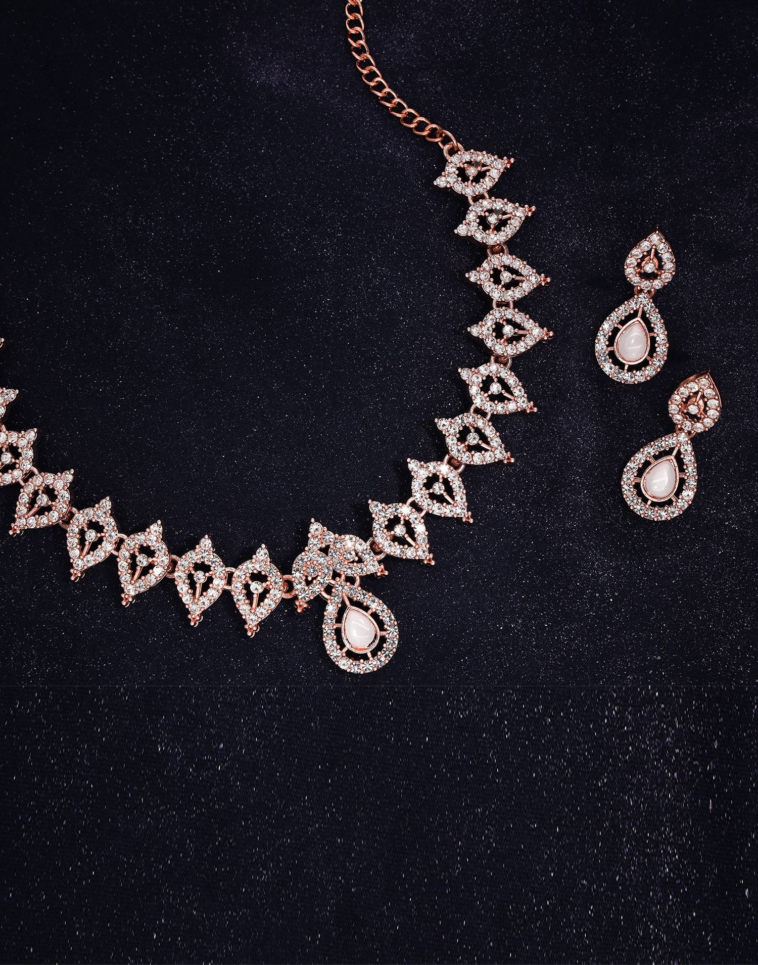 White Rose Gold Choker Necklace Set With Dangle Earring