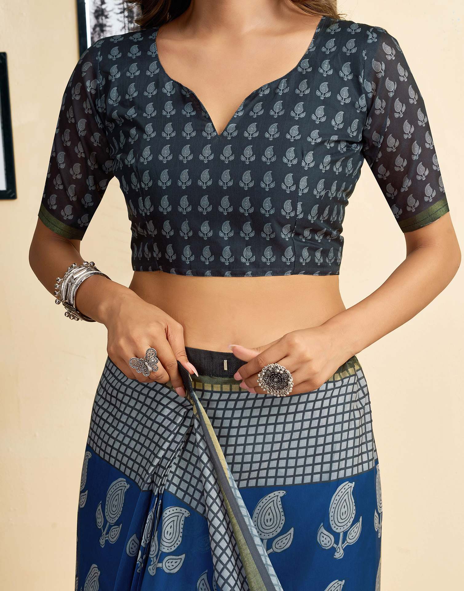 Ready To Wear Blue Linen Printed Saree