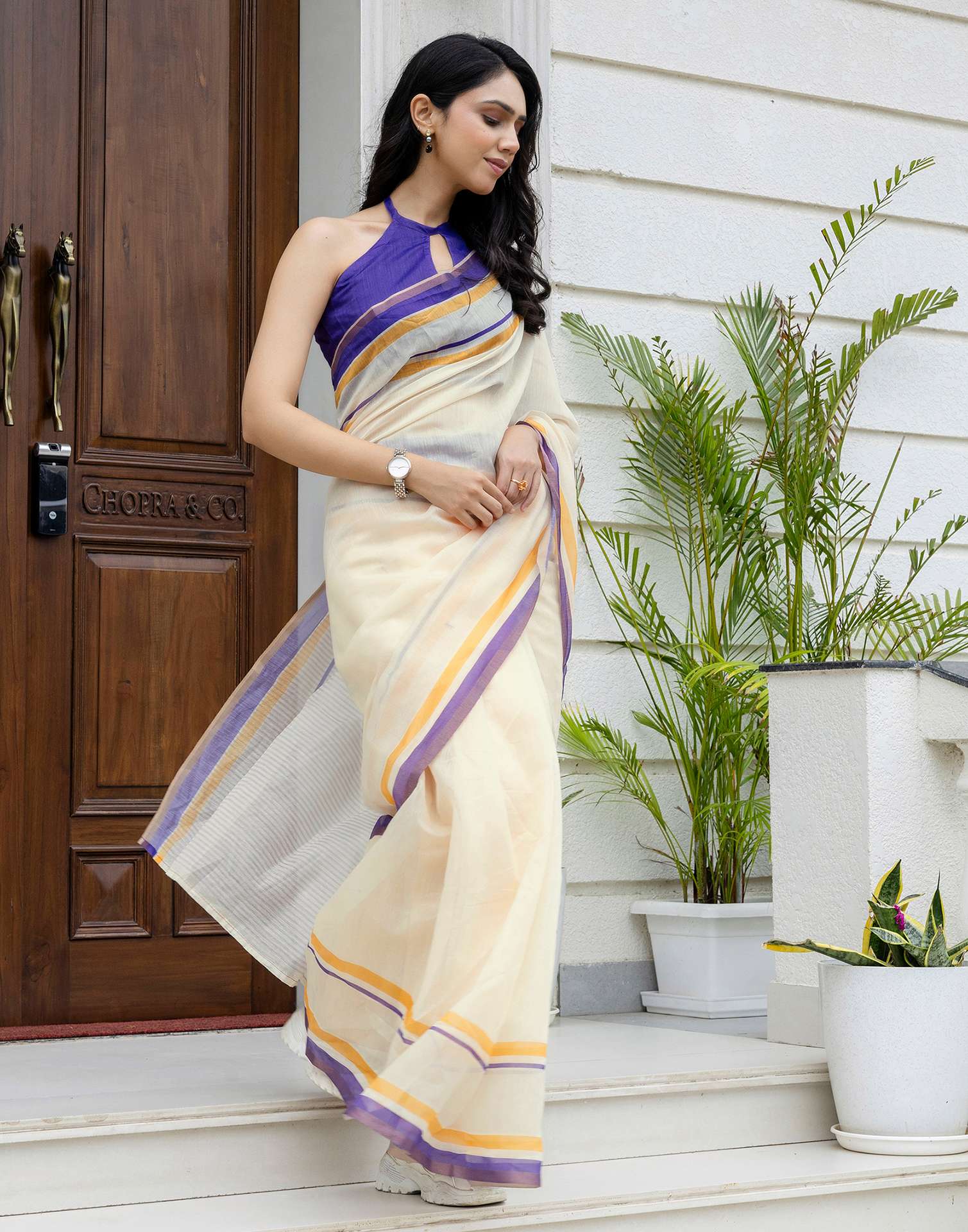 Ready To Wear Off White Linen Printed Saree
