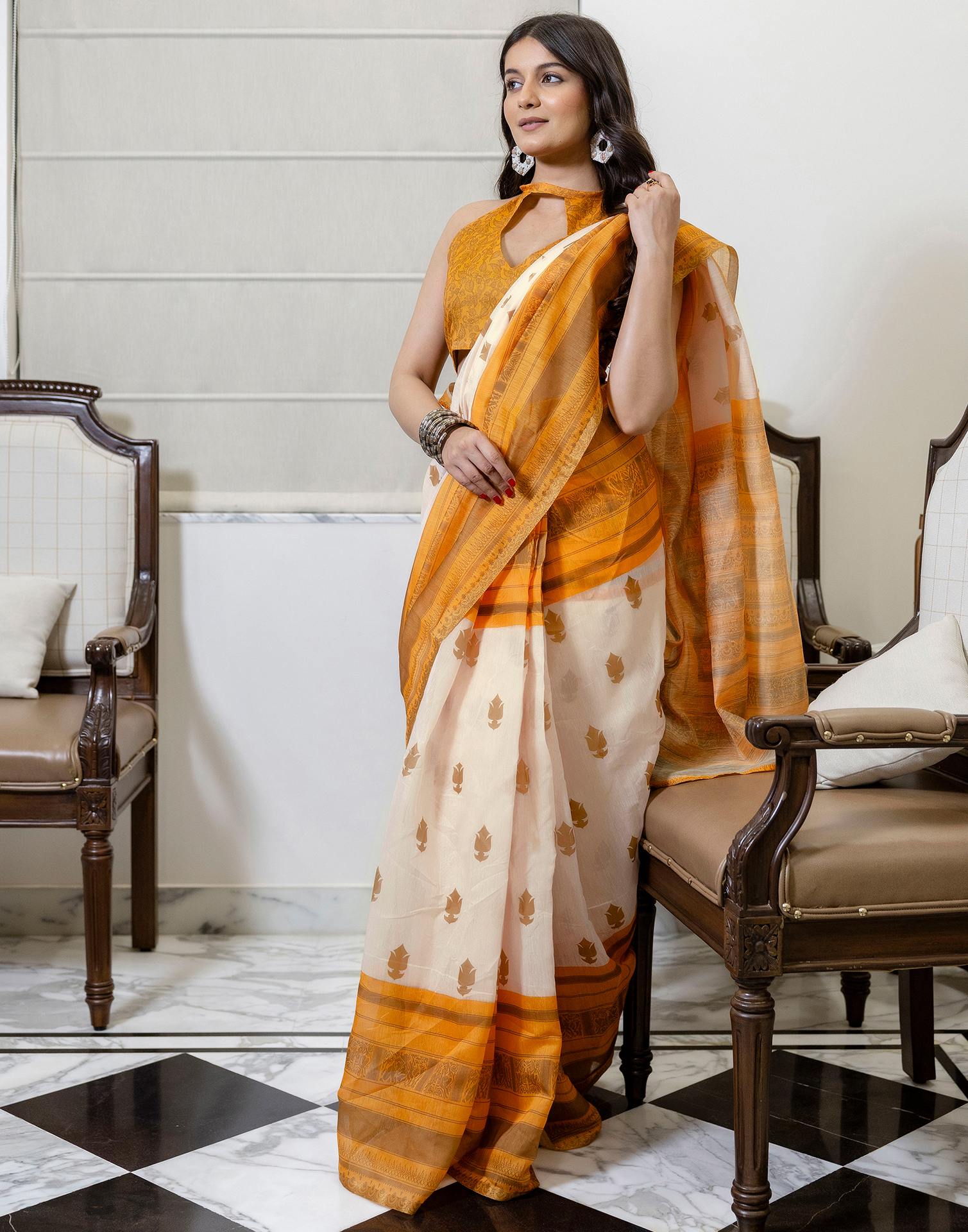 Ready To Wear Peach Linen Printed Saree