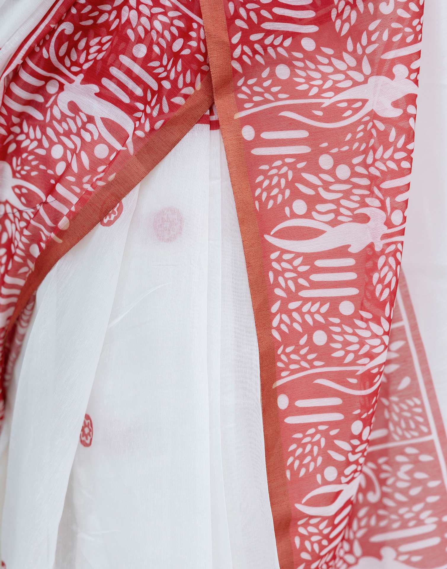 Ready To Wear White Linen Printed Saree