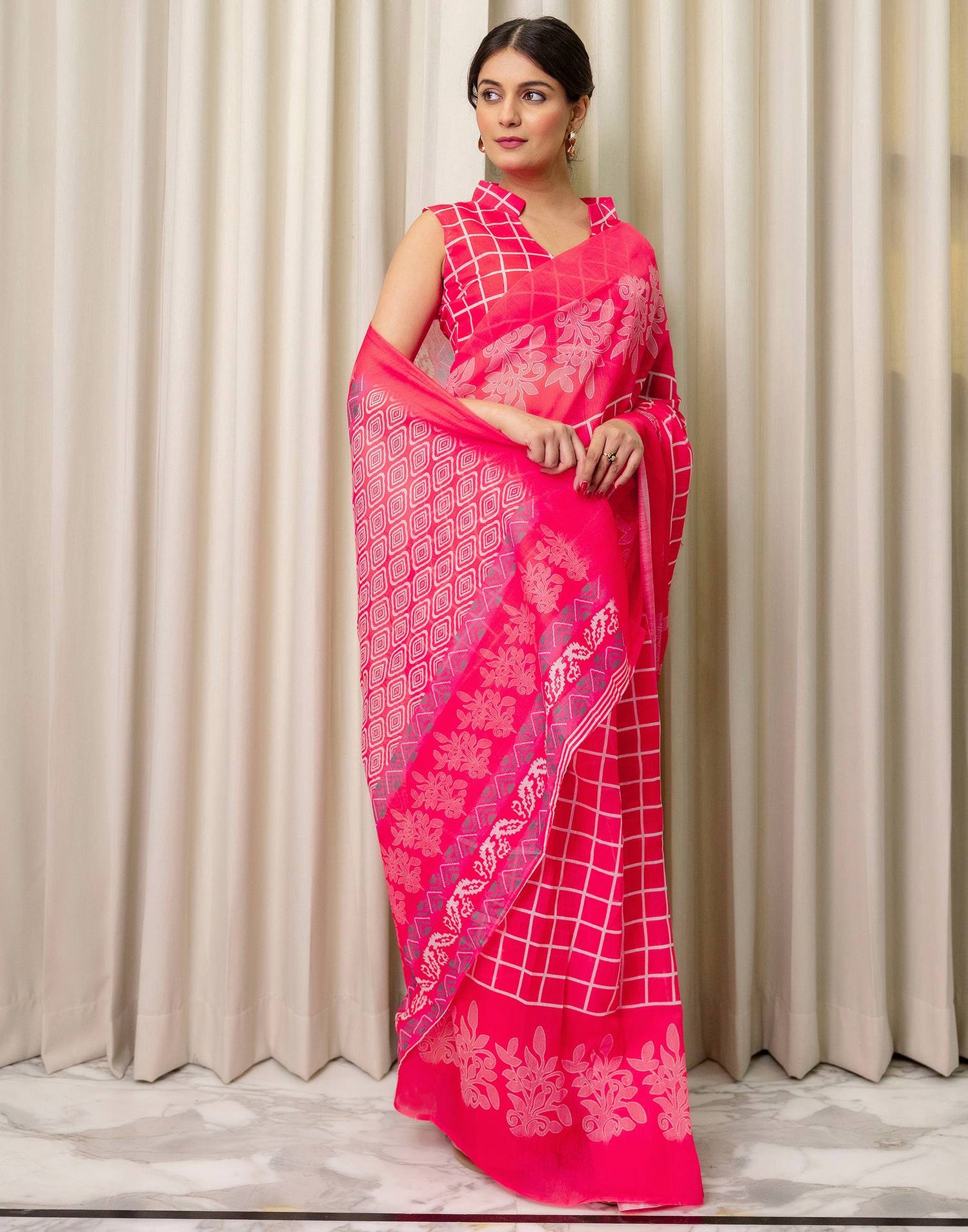 Ready To Wear Coral Pink Linen Printed Saree