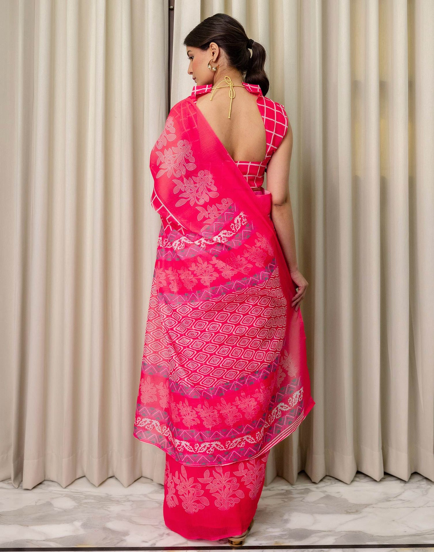 Ready To Wear Coral Pink Linen Printed Saree