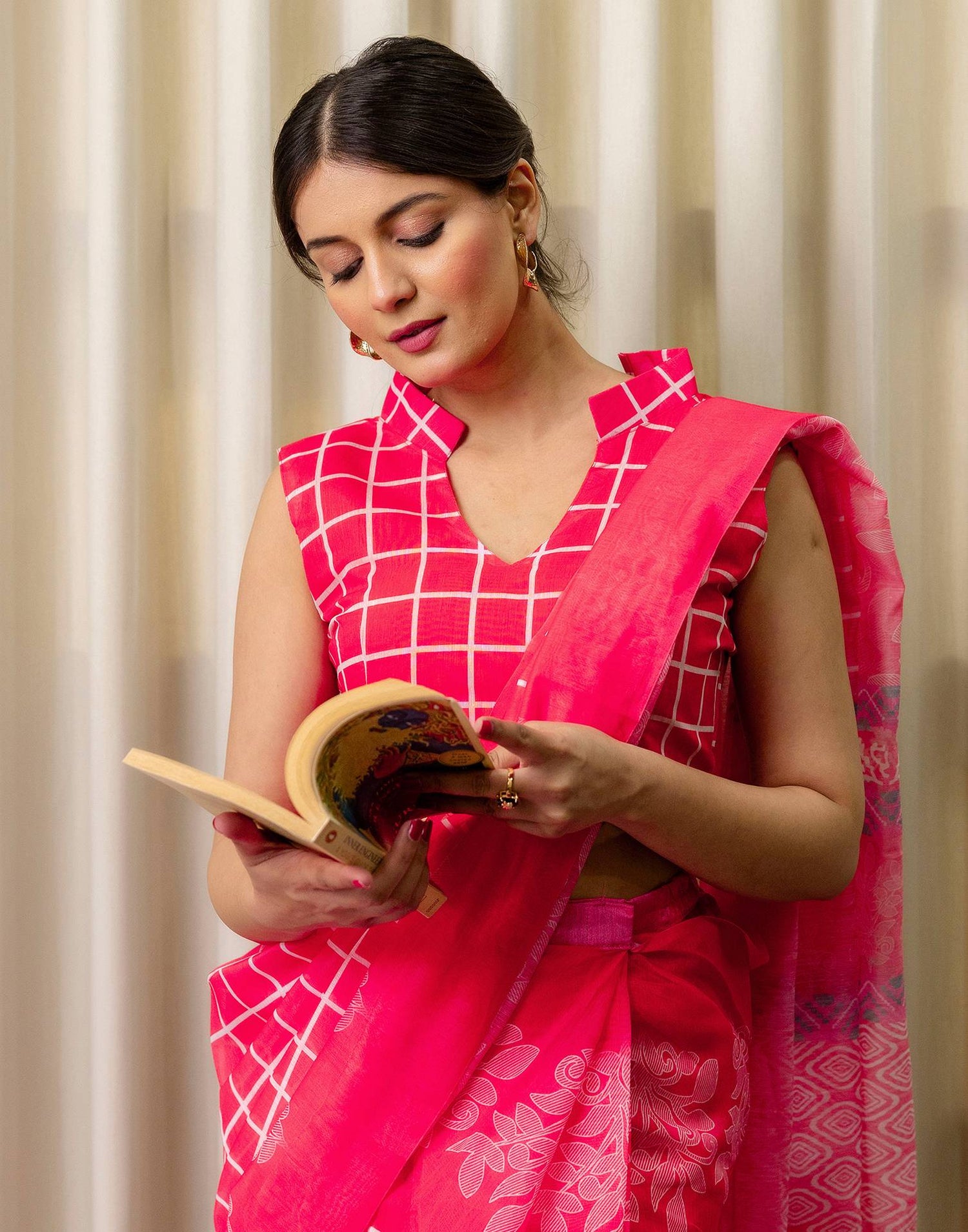 Ready To Wear Coral Pink Linen Printed Saree