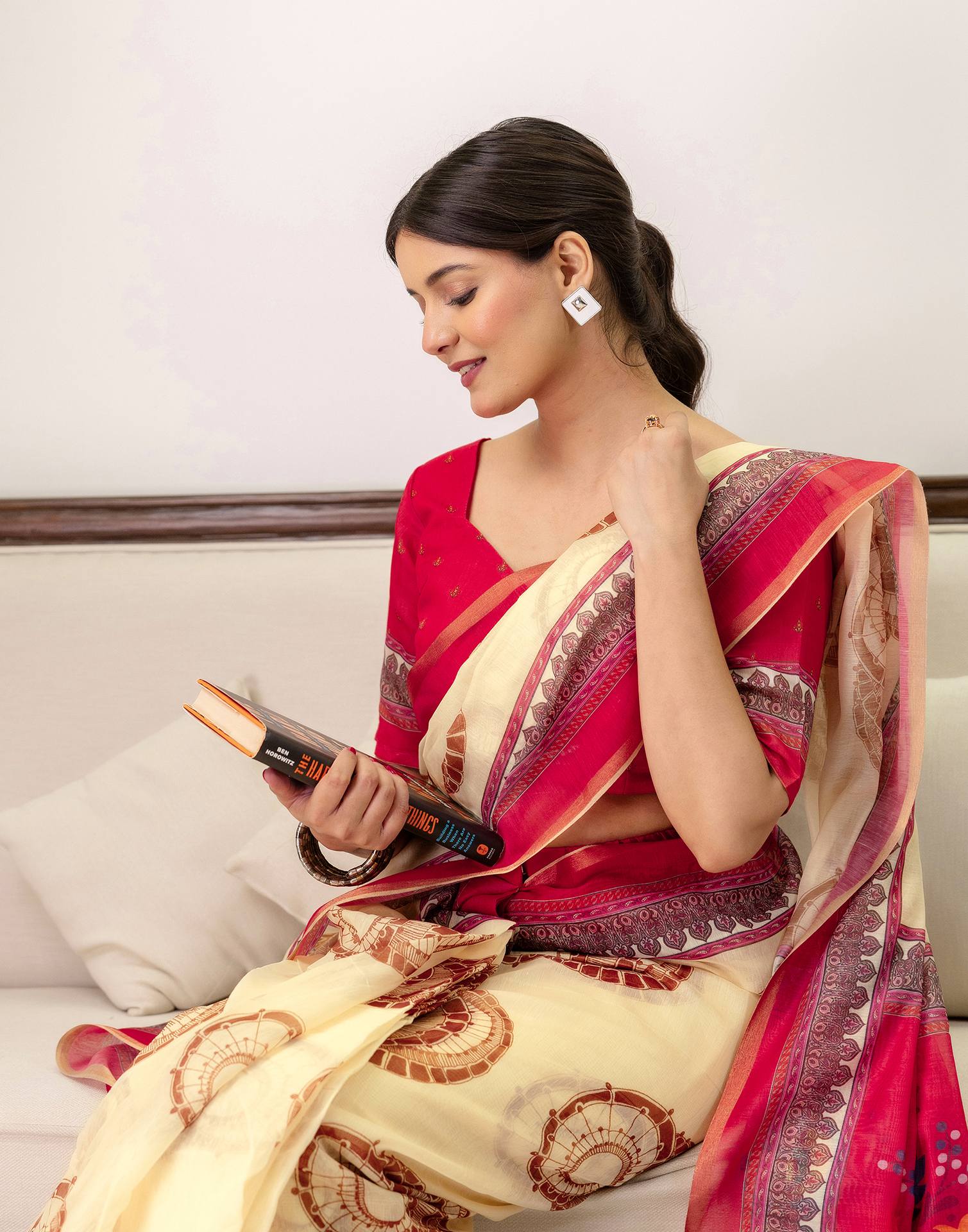 Ready To Wear Cream Linen Printed Saree