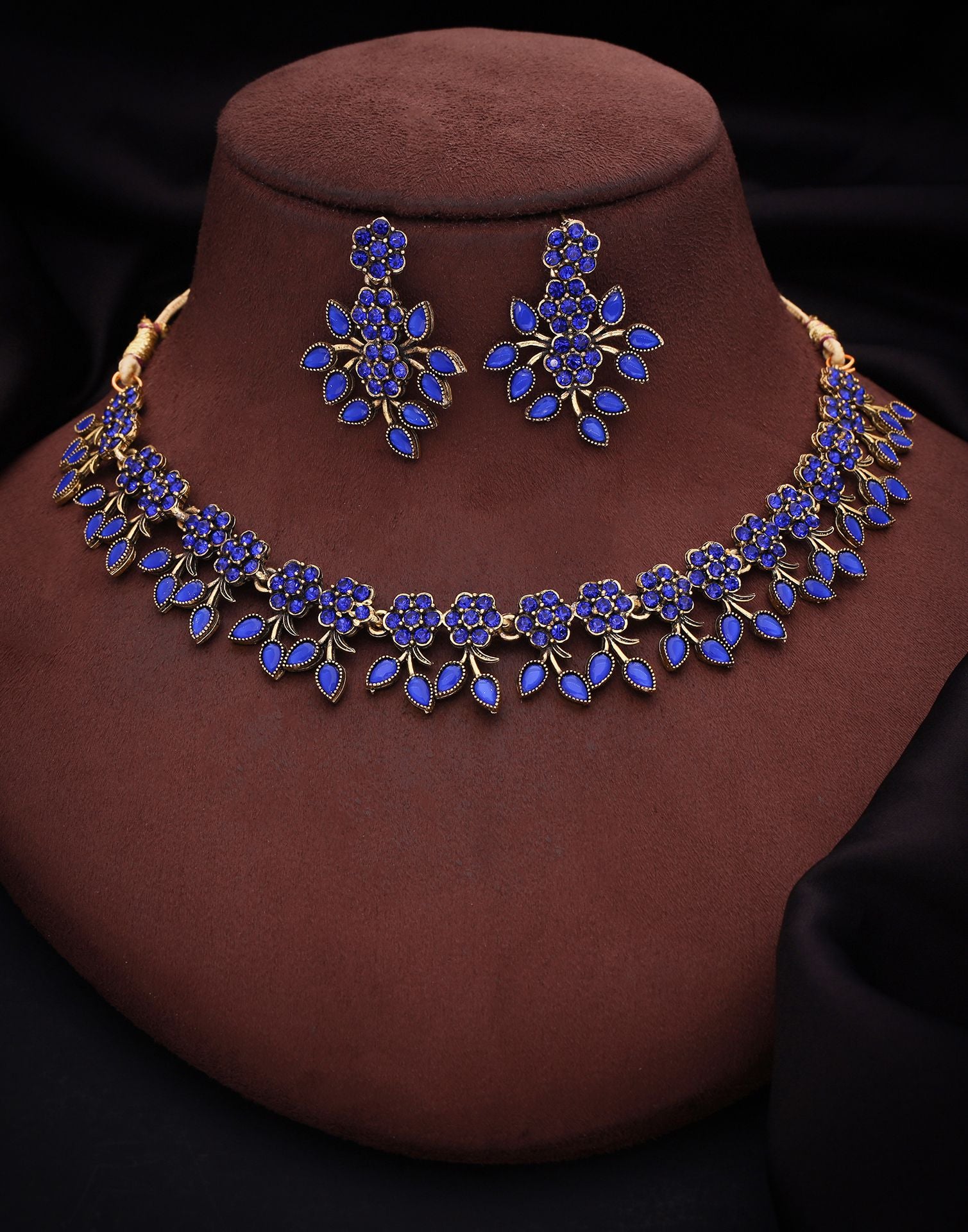 Blue Gold Choker Necklace Set With Dangle Earring