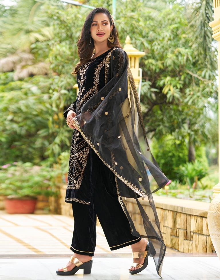 Black Embroidery Velvet Straight Kurta With Pant And Dupatta