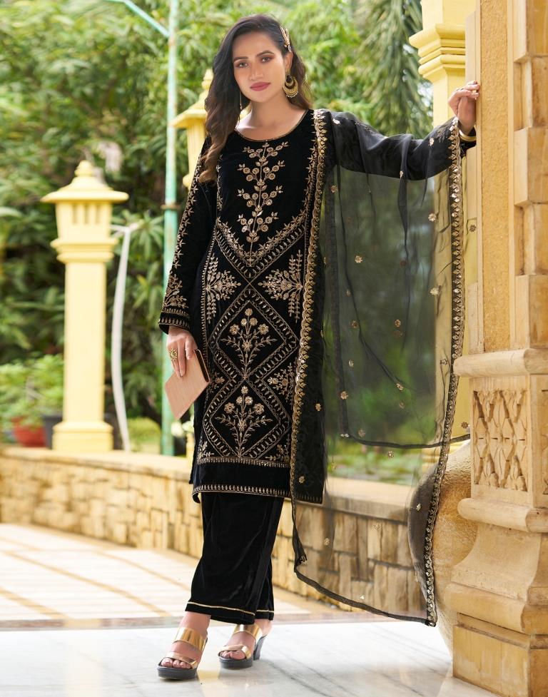 Black Embroidery Velvet Straight Kurta With Pant And Dupatta