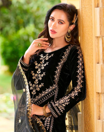 Black Embroidery Velvet Straight Kurta With Pant And Dupatta