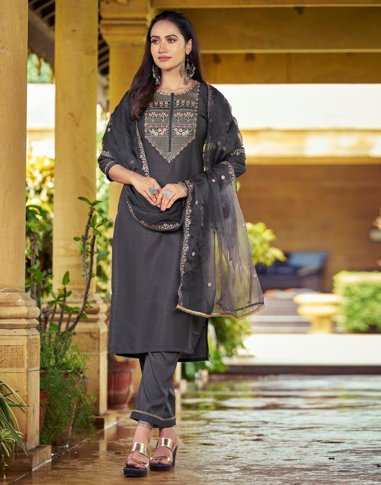 Grey Embroidery Silk Straight kurta With Pant And Dupatta