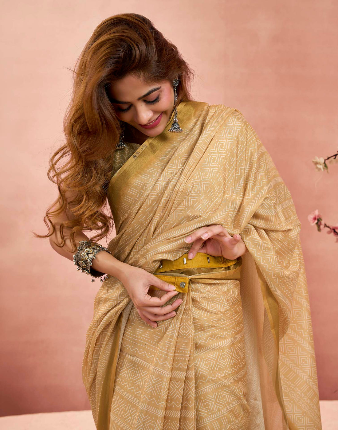 Ready To Wear Dusty Yellow Linen Printed Saree