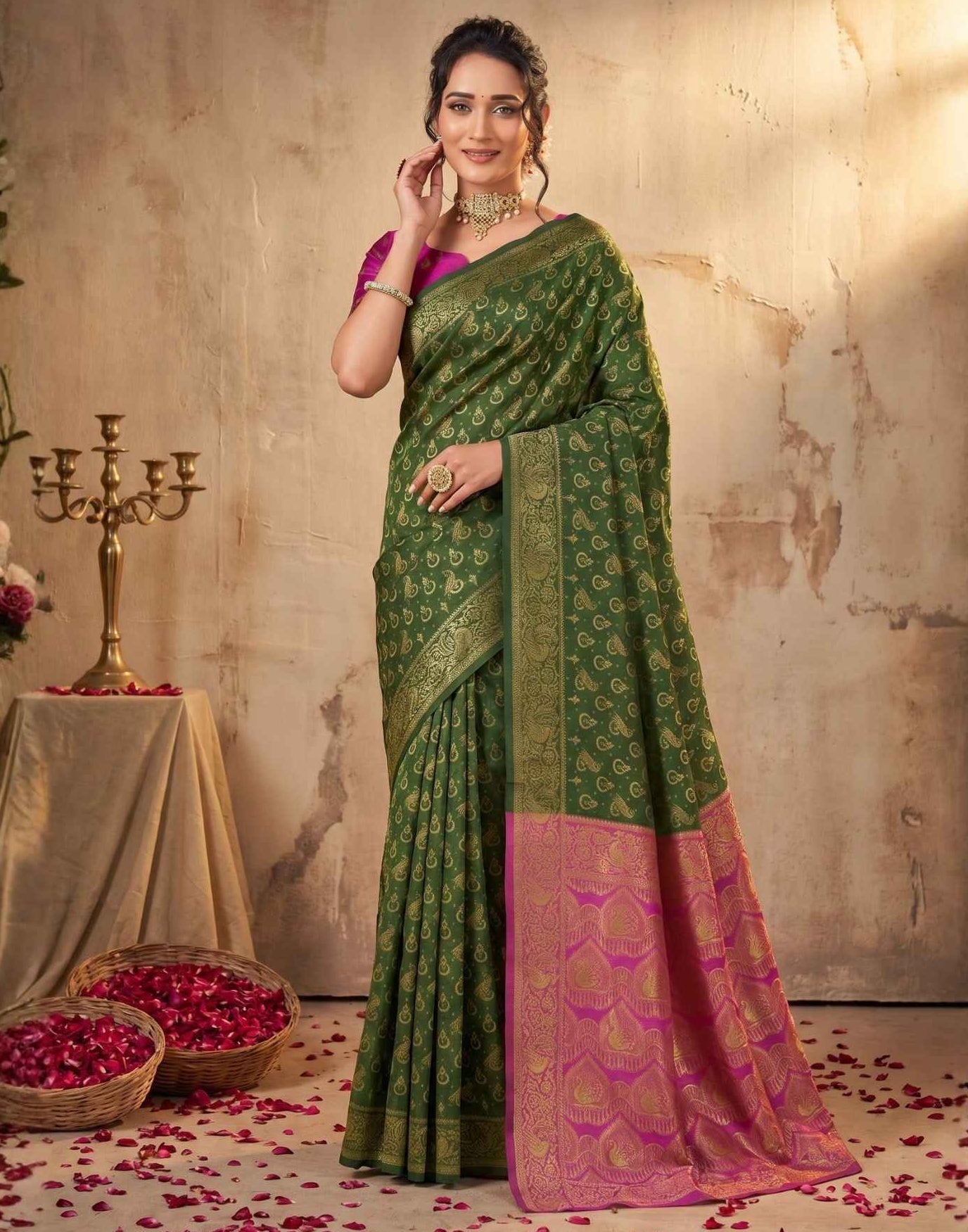 Green Shimmer Silk Woven Banarasi Saree