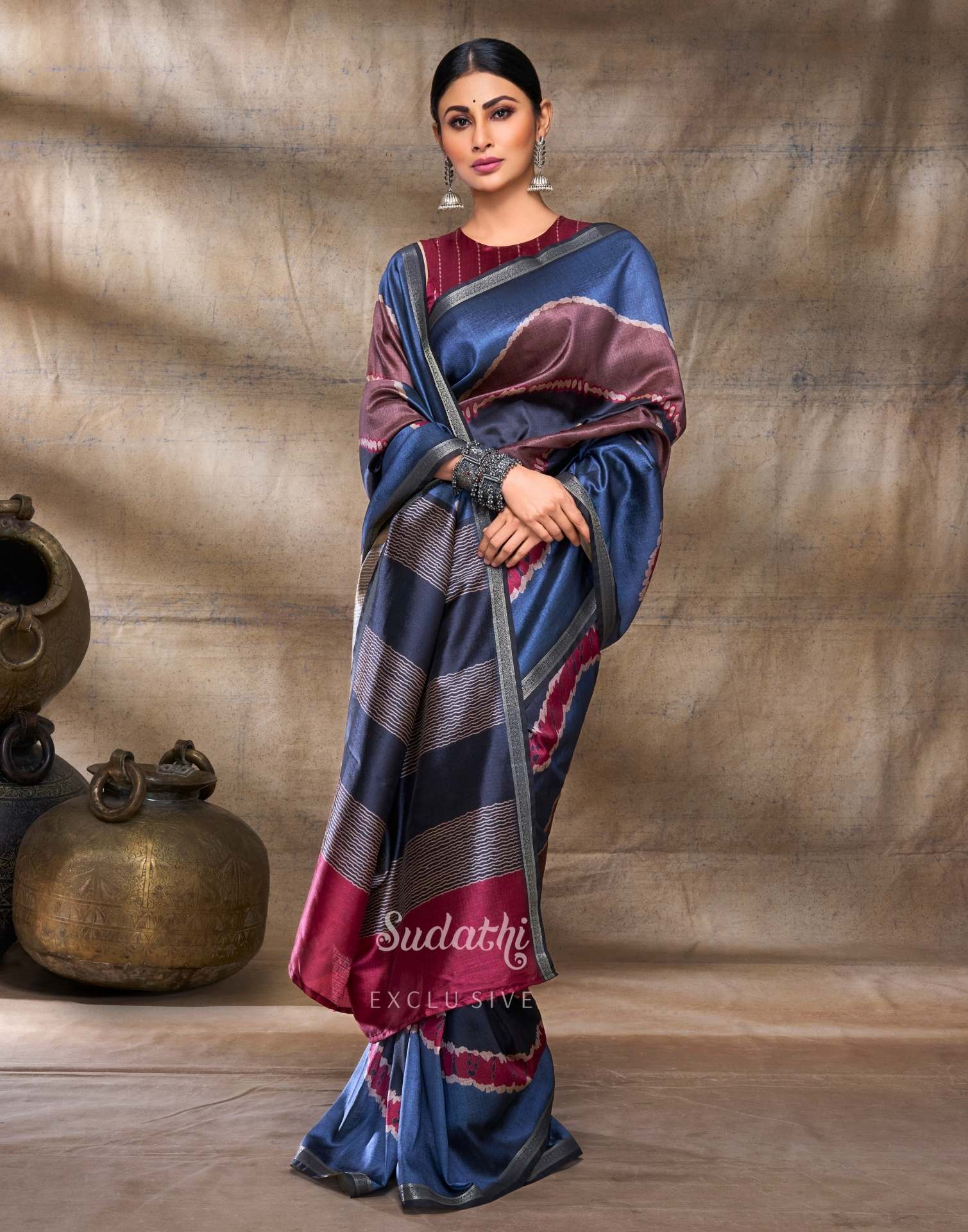 Mouni Roy Rusty Grey Terracotta Silk Saree