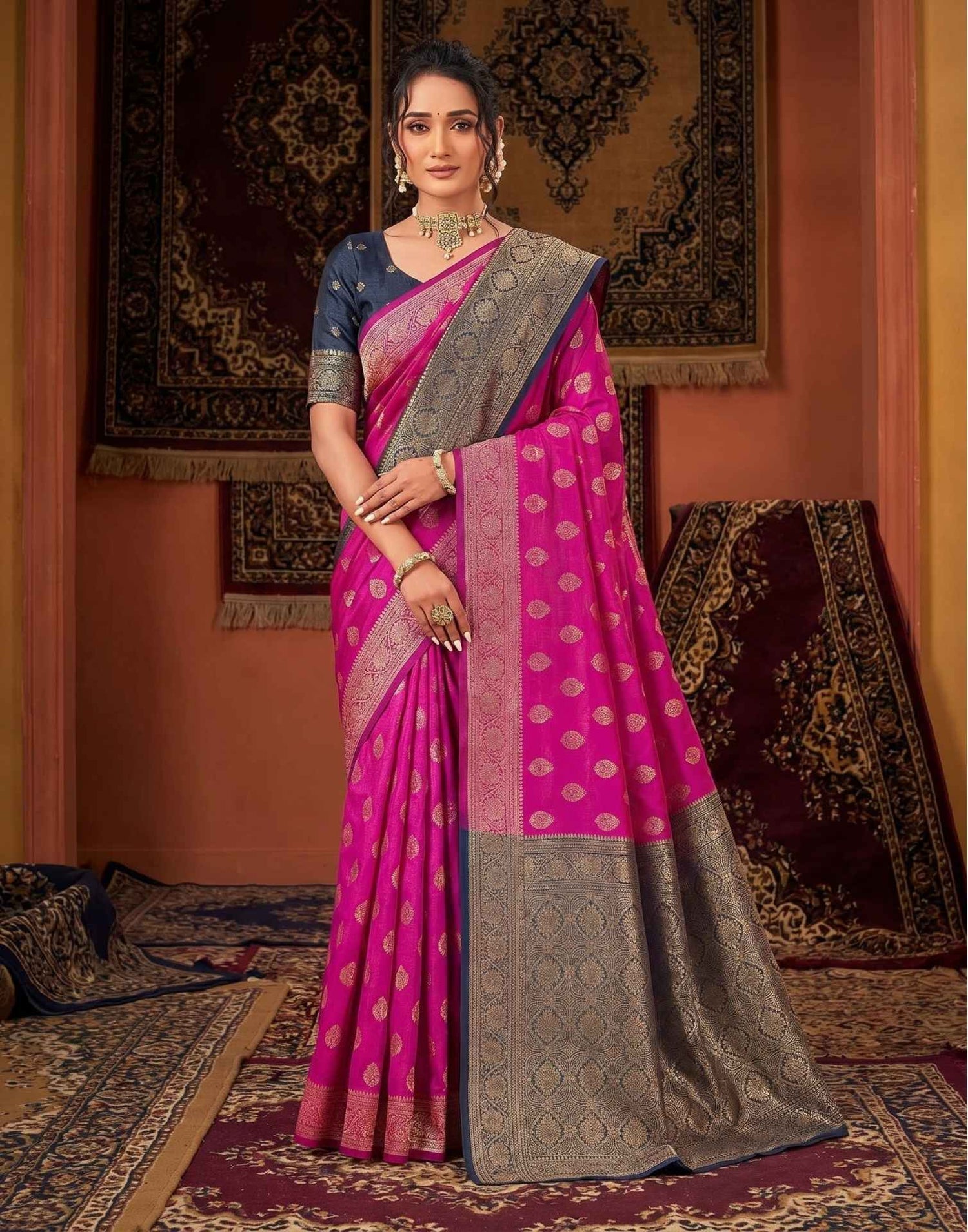 Pink Shimmer Silk Woven Banarasi Saree