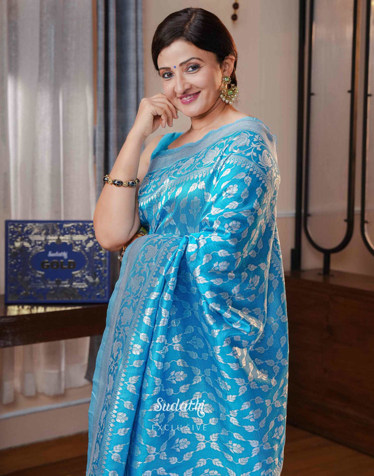 Suhasi Dhami Sky Blue Silk Banarasi Saree